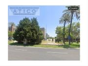 Casa adosada en venta en Sevilla, Barrio del Nervión....
