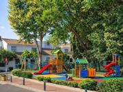 Casa adosada en venta en Sevilla, Urbadiez Entrepuentes....