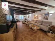 Casa adosada en venta en Subirats. CHALET REFORMADO CON...
