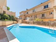 Casa adosada en venta en Tiana. Adosado en venta en...