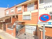 Casa adosada en Venta en Tomelloso