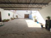 Casa adosada en Venta en Tomelloso