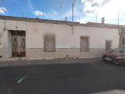 Casa adosada en venta en Tomelloso. Casas adosadas.