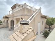 Casa adosada en venta en Torrevieja, Los Balcones Los...