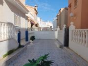 Casa adosada en venta en Torrevieja, Torreblanca. Casas...