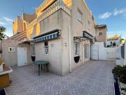 Casa adosada en venta en Torrevieja, Zona Carrefour...