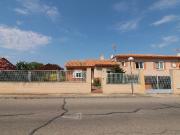 Casa adosada en Venta en Uceda