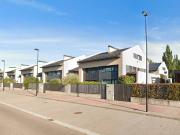 Casa adosada en Venta en Universidad Las Huelgas