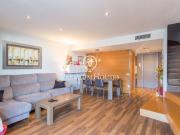 Casa adosada en Venta en Urbanitzacions