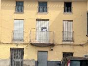 Casa adosada en venta en Utiel. Utiel Plaza del Sol....