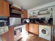 Casa adosada en venta en Valdepeñas de Jaén. Casas...