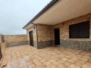 Casa adosada en Venta en Valmojado