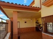 Casa adosada en venta en Victoria La. Adosado en La...