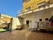 Casa adosada en venta en Vilamalla. Tu hogar con espacio...