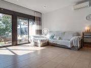 Casa adosada en venta en Vilanova i la Geltrú, Fondo...