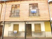 Casa adosada en Venta en Villalón de Campos