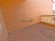 Casa adosada en venta en Villanueva de la Torre. en...