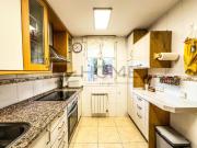 Casa adosada en venta en Villanueva de Perales. Casas...