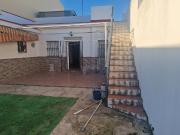 Casa adosada en venta en Villanueva del Ariscal....