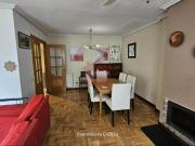 Casa adosada en venta en Villares de la Reina. Casas...