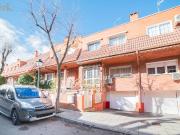 Casa adosada en venta en Villaviciosa de Odón, Centro....