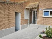 Casa adosada en Venta en Yuncos