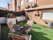 Casa adosada en venta en Zaragoza, San Juan de...