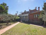 Casa adosada en venta en Zaragoza, Venta del Olivar....