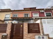 Casa adosada en Venta en Zona Carrefour Urbanizaciones