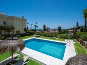 Casa adosada en venta La Quinta, España