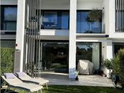 CASA ADOSADA MODERNA EN PRIMERA LINEA DEL GOLF