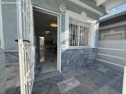 CASA ADOSADA RENOVADA CON SOLARIUM Y VISTAS AL LAGO ROSA...