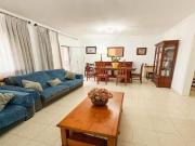 CASA ADOSADA UNIFAMILIAR DE 5 HABITACIONES EN CASTELLAR...