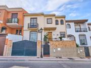 Casa adosada Venta La Zubia, La Zubia