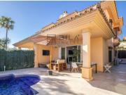 Casa adosada Venta Mijas, Urbanización Calahonda Golf...