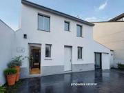 Casa adosada Venta Oleiros, Perillo