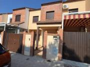 Casa adosada Venta Pilas, Pilas