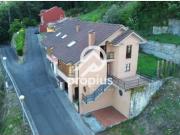 Casa adosada Venta Piloña, Infiesto