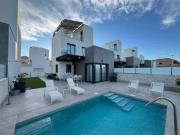 Casa adosada Venta Torrevieja, Torrevieja