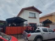 CASA AISLADA 2 PISOS, EL SAGRADO 146, REMANSO, LAMPA...