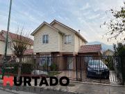 CASA AISLADA 4D 3B, TERRENO 230 MT2, LARAPINTA, LAMPA