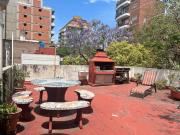 Casa al frente con cochera