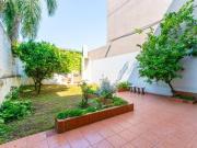 Casa al frente en Venta en Vera Mujica 415