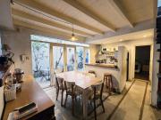 Casa al frente en venta Mendoza y Bv Oroño Rosario Patio...