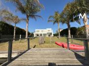 Casa al lago en alquiler anual 5 ambientes + Dependencia