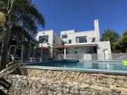 Casa al Lago en Venta en San Isidro Labrador Villa Nueva