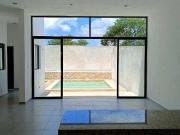 Casa al norte de Mérida de una planta con tres recámaras