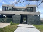 Casa al Rio, Barrio San Juan, Villanueva