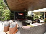 CASA, ALBERCA CLIMATIZADA, ESTUDIO INSONORO, AMUEBLADA,...