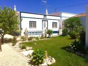 Casa Albuquerque Moradia com Piscina e Jardins Casa Albuquerque Moradia com Piscina e Jardins